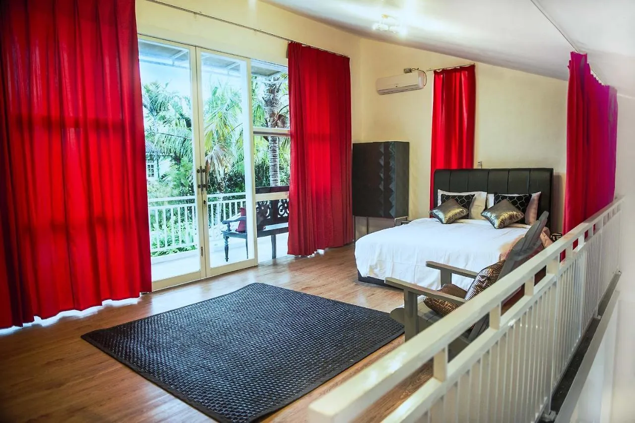 La Favela Club Villa In Seminyak