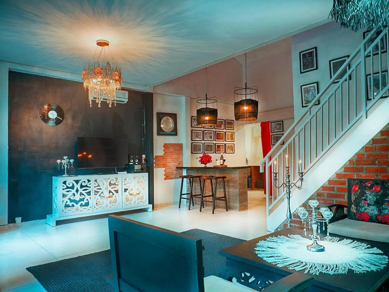 La Favela Club Villa In Seminyak