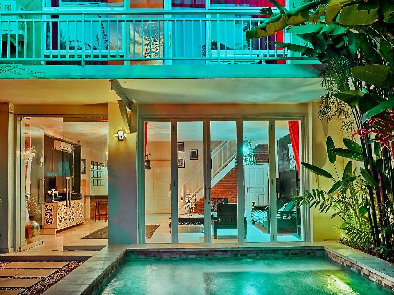 La Favela Club Villa In Seminyak  Seminyak (Bali)