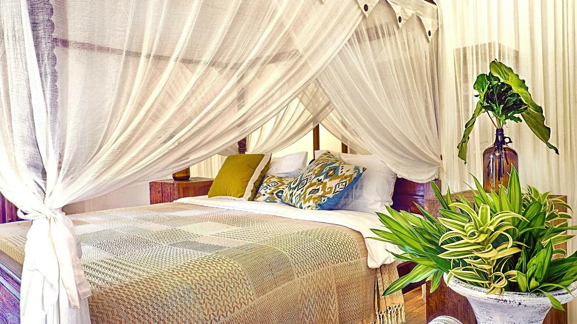La Favela Club Villa In Seminyak Indonesia